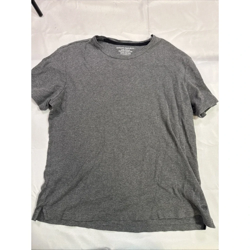 Banana Republic Luxe Touch Performance Tee Gray Crew Neck T Shirt Mens M Cotton